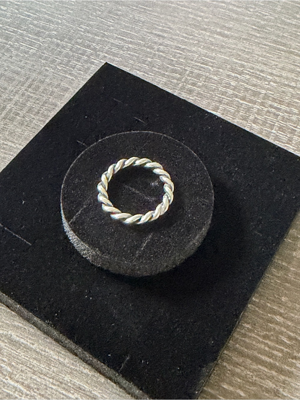 Pandora Intertwined Twisted Band Ring in 925 Sterling Silver Size 5.25